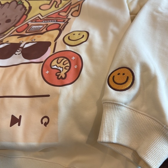 NWOT MARVEL x Ebiko sweater - M - Picture 5 of 9